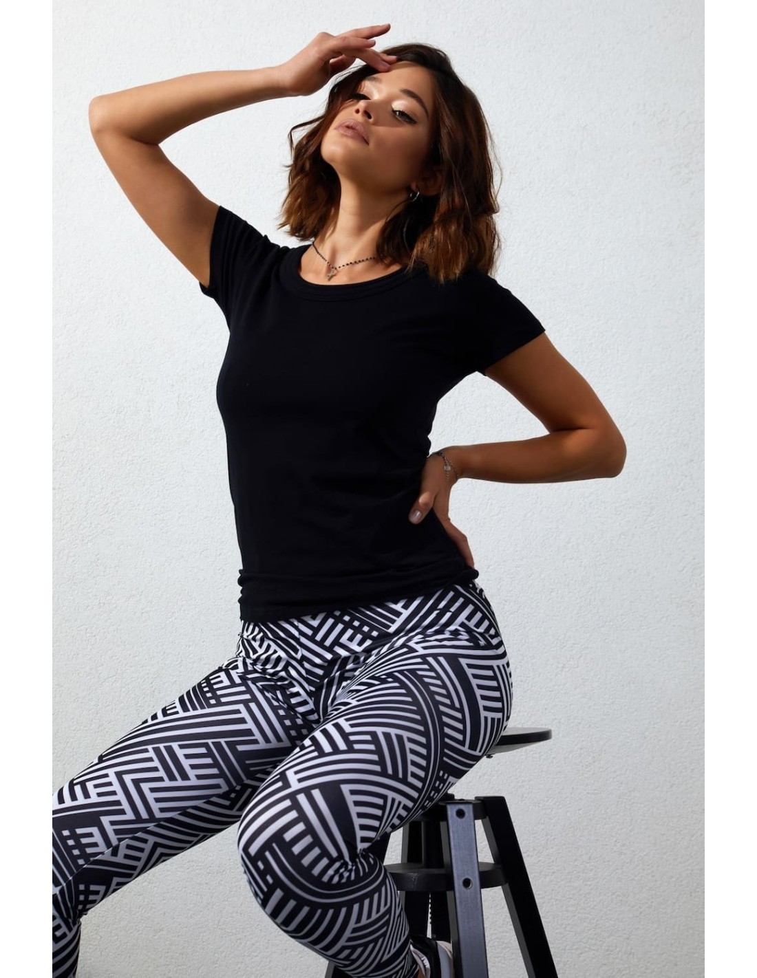 White and black sports leggings H006 - Online store - Boutique